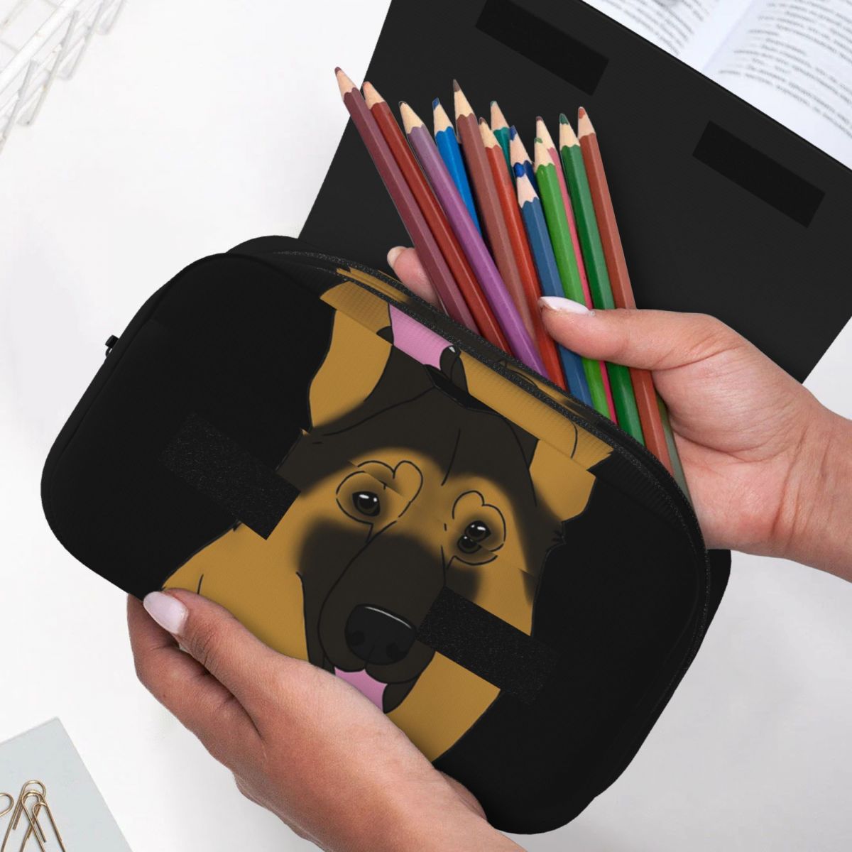Estuche para lápices con diseñ - Tan Stationery & Office Supply reseña y precio